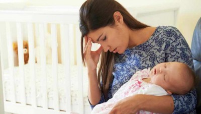 8 Cara Mengatasi Ibu Menyusui	Susah Tidur (Paling Mudah)